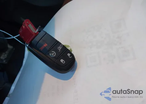 2018 Jeep Grand Cherokee Summit 4X4 from USA, damaged, VIN 1C4RJFJG3JC391535